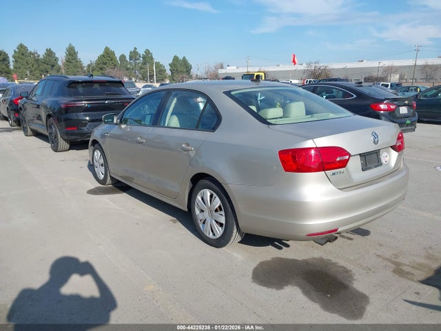 3VWD17AJ5EM221707 Volkswagen Jetta 1.8t Se