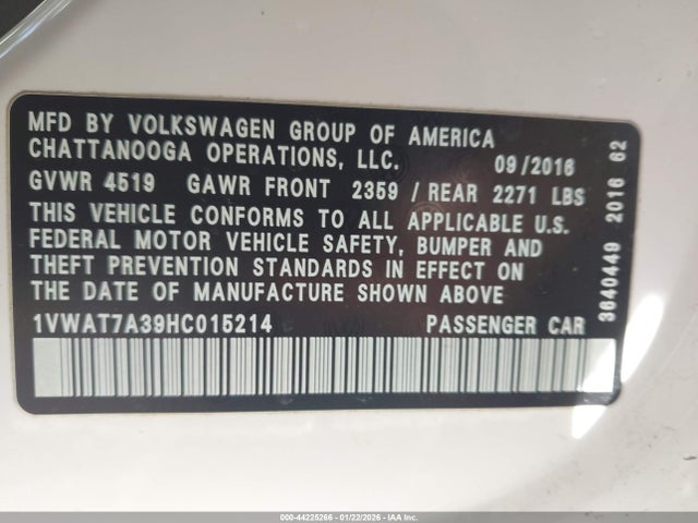 2017 Volkswagen Passat 1.8t S მანქანა იყიდება აუქციონზე, vin: 1VWAT7A39HC015214, აუქციონის ნომერი: 44225266