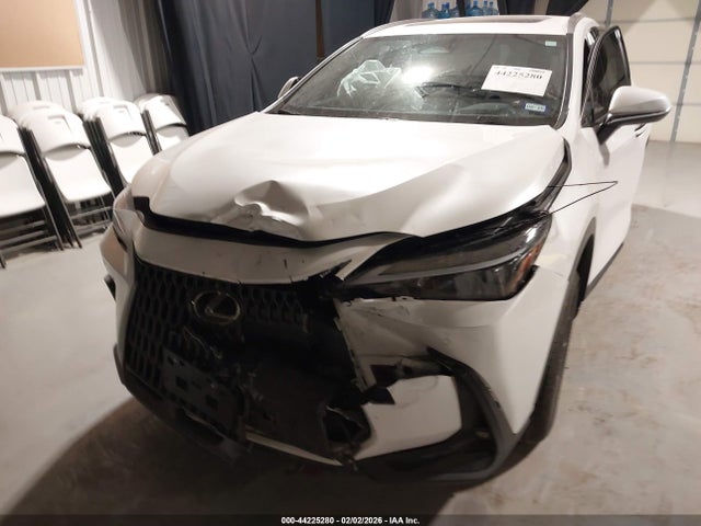 44225280 :رقم المزاد ، JTJGKCEZ9S5026133 vin ، 2025 Lexus Nx 350h Premium مزاد بيع