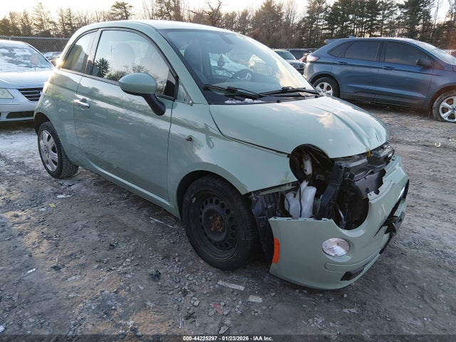 2016 FIAT 500 3C3CFFAR1GT143164 Photo 0