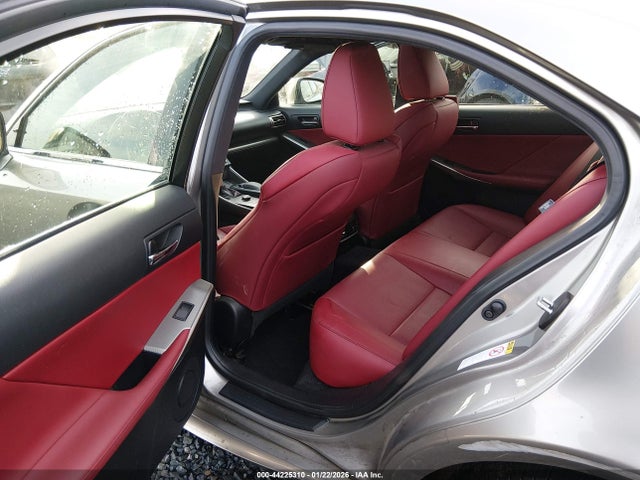 JTHBA1D20G5036063 Lexus IS 200T
