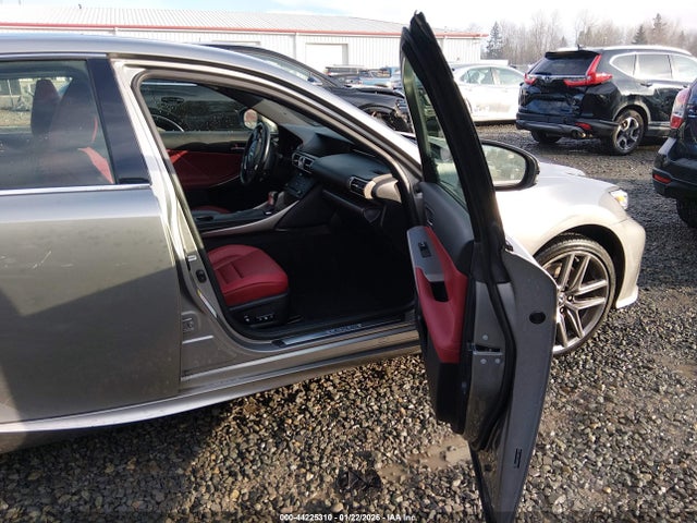 JTHBA1D20G5036063 Lexus IS 200T