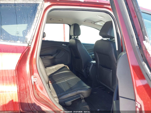 2014 Ford Escape Titanium მანქანა იყიდება აუქციონზე, vin: 1FMCU9J98EUC35776, აუქციონის ნომერი: 44225330
