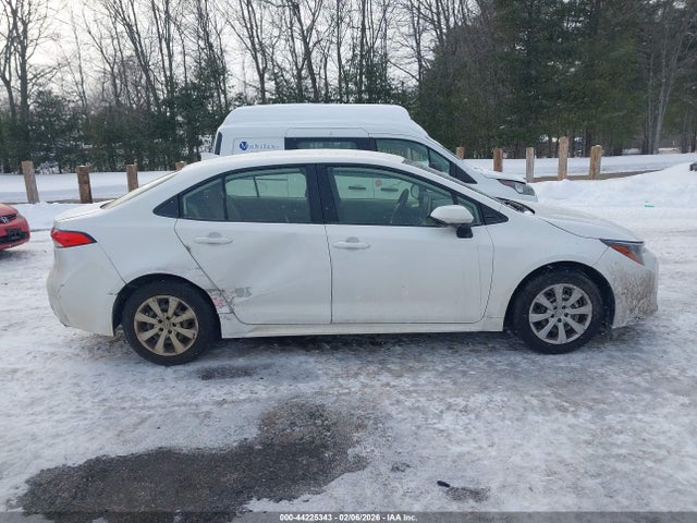 JTDEPRAE1LJ096512 Toyota COROLLA LE