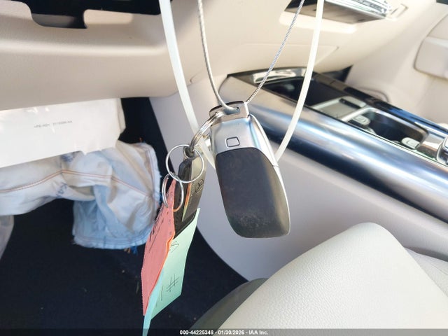 Продажа на аукционе авто 2023 Mercedes-benz Gla 250, vin: W1N4N4GB7PJ529573, номер лота: 44225348