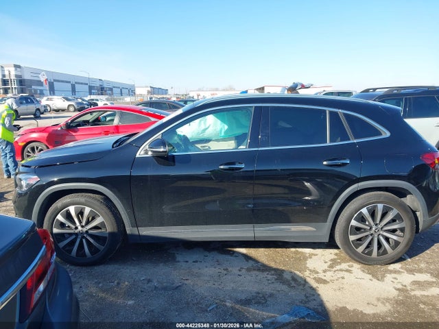 Продажа на аукционе авто 2023 Mercedes-benz Gla 250, vin: W1N4N4GB7PJ529573, номер лота: 44225348