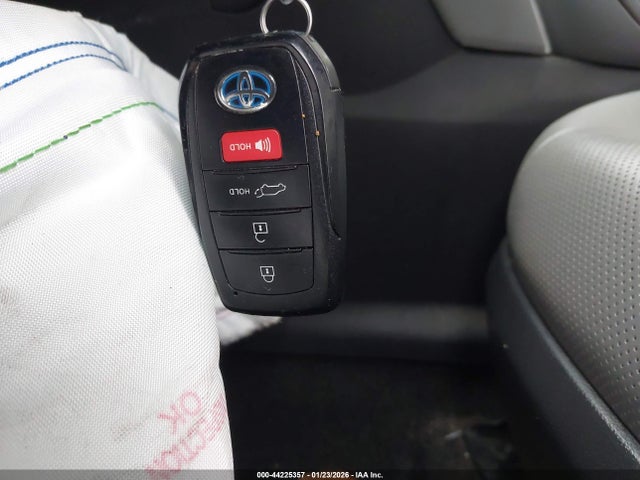 Toyota Venza Xle 2021 JTEAAAAH5MJ056698 Image 11