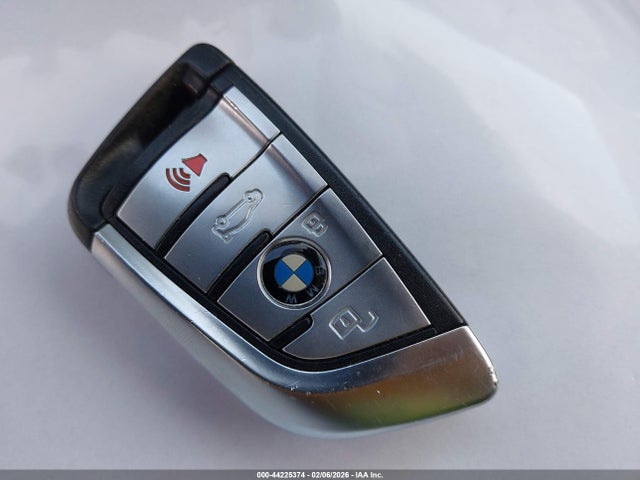 2022 BMW X6 5UXCY6C02N9J92799 Photo 10