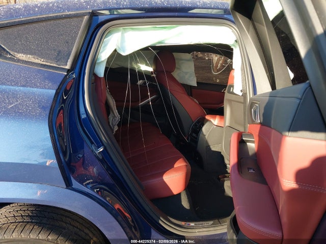 2022 BMW X6 5UXCY6C02N9J92799 Photo 7