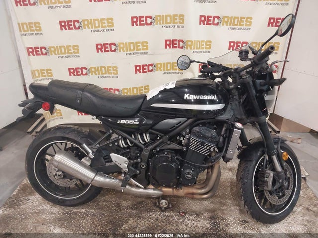 JKAZR2E13NA010222 Kawasaki ZR900