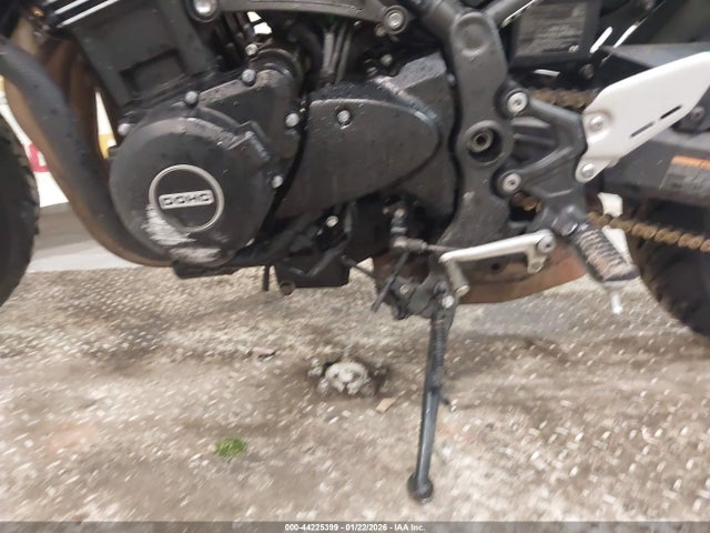 2022 KAWASAKI ZR900 JKAZR2E13NA010222 Photo 8