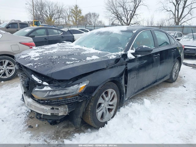 44225443 :رقم المزاد ، 1HGCV1F11JA084136 vin ، 2018 Honda Accord Lx مزاد بيع