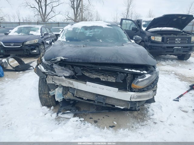 44225443 :رقم المزاد ، 1HGCV1F11JA084136 vin ، 2018 Honda Accord Lx مزاد بيع