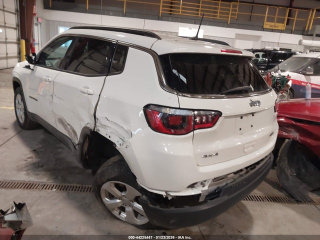 2019 Jeep Compass Latitude 4x4 მანქანა იყიდება აუქციონზე, vin: 3C4NJDBB2KT767444, აუქციონის ნომერი: 44225447
