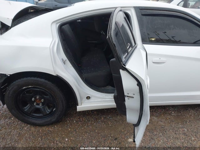 Dodge Charger Police 2014 2C3CDXAT9EH367487 Image 8
