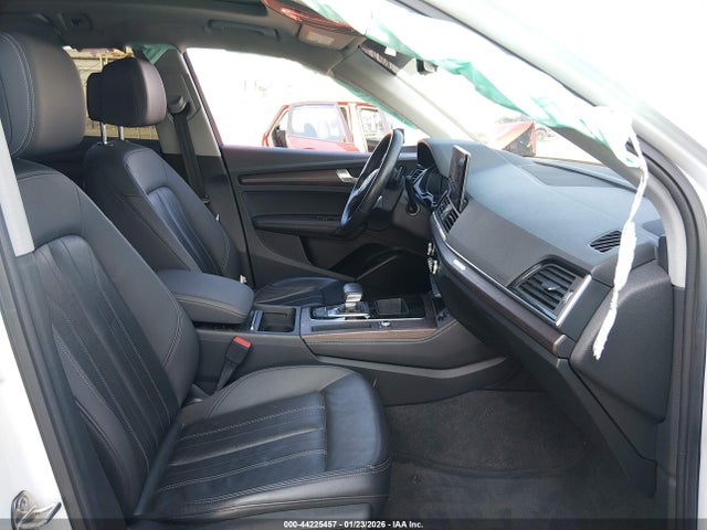 2021 AUDI Q5 WA1BAAFY9M2024732 Photo 4