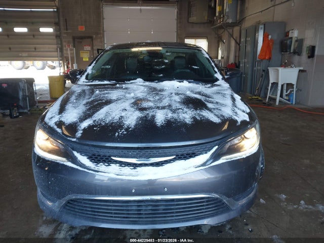 Aukcja sprzedaży 2016 Chrysler 200 Limited Platinum, vin: 1C3CCCAB2GN186647, numer aukcji: 44225483