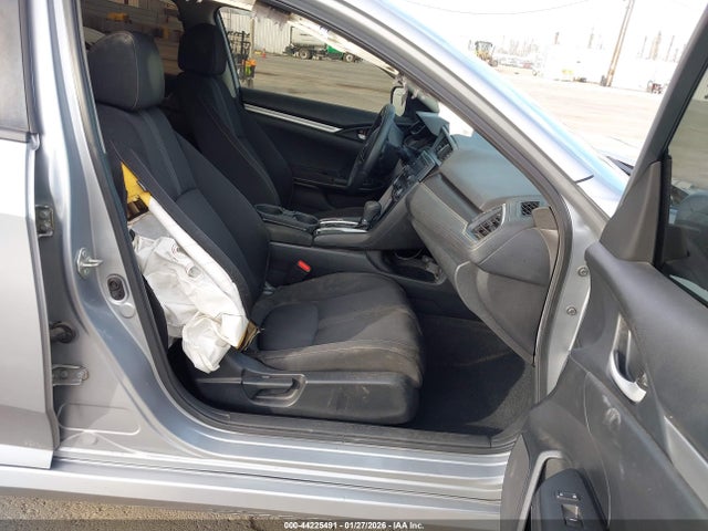 2020 HONDA CIVIC 2HGFC2F68LH600307 Photo 4