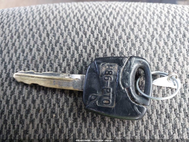 2003 FORD FOCUS 1FAFP34323W284623 Photo 10