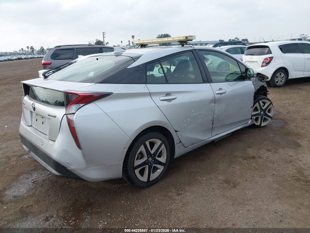 JTDKBRFU4H3578663 Toyota Prius Two
