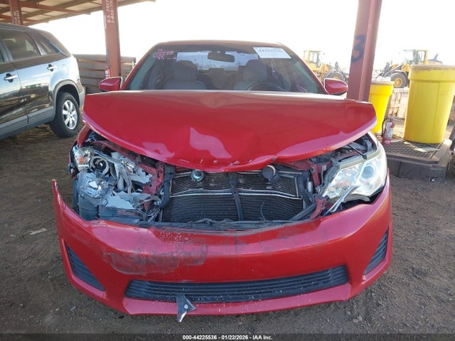 4T1BD1FK4EU123937 Toyota Camry Hybrid Le