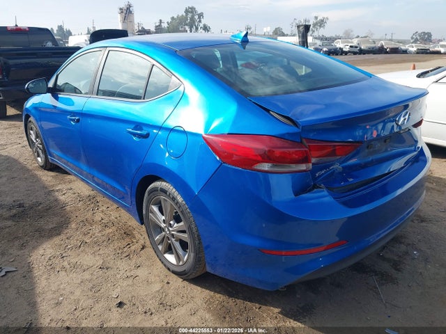 KMHD84LF8HU192690 Hyundai ELANTRA SE