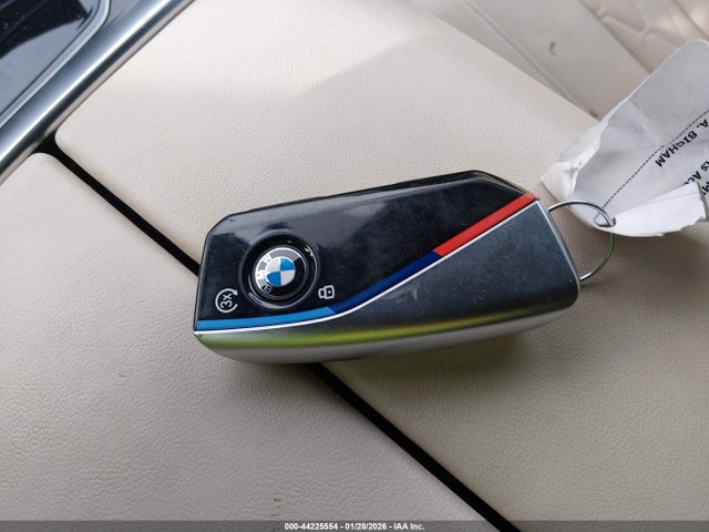 2024 BMW X6 5UX33EX07R9T11293 Photo 10