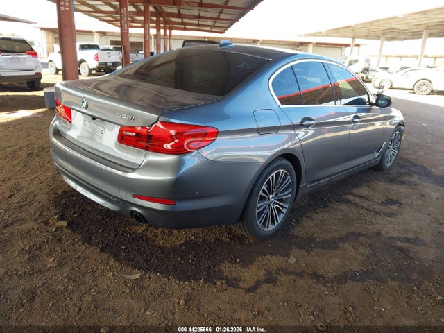 WBAJA5C32HG893745 BMW 530I