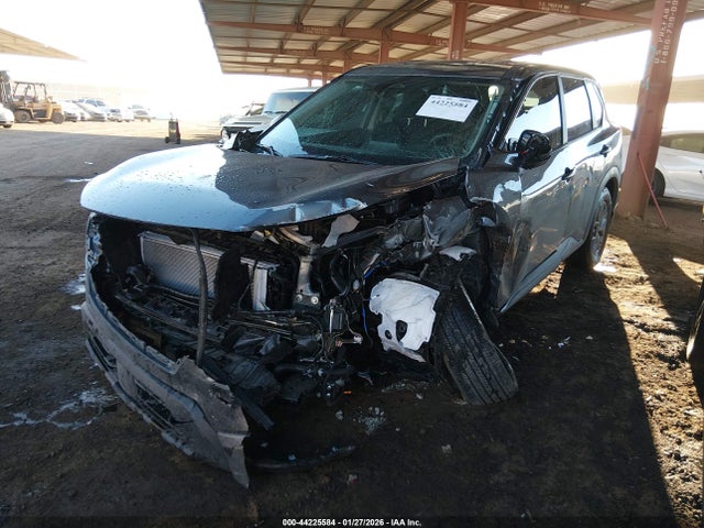 5N1BT3AA3TC670214 Nissan ROGUE S