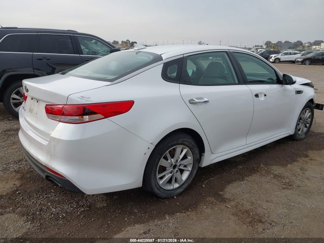 5XXGT4L31GG064463 KIA Optima Lx