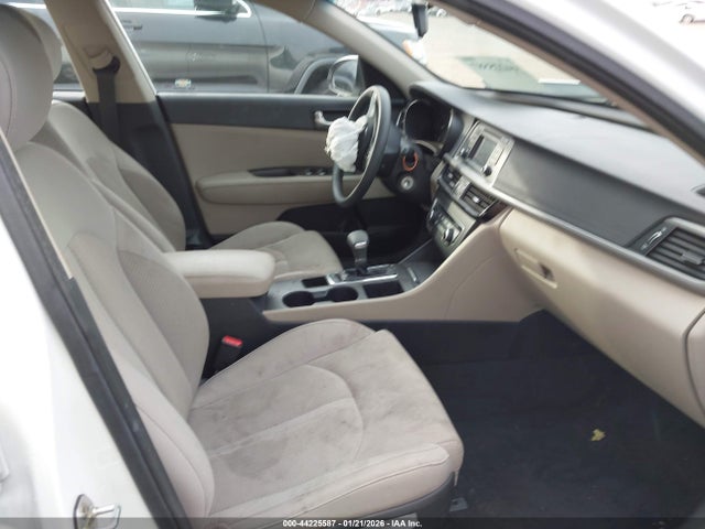 5XXGT4L31GG064463 KIA Optima Lx