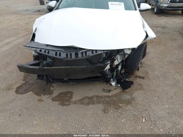 5XXGT4L31GG064463 KIA Optima Lx