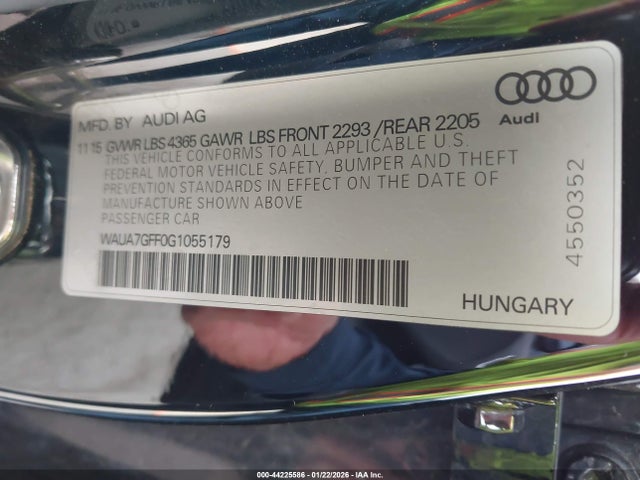 2016 AUDI A3 WAUA7GFF0G1055179 Photo 8