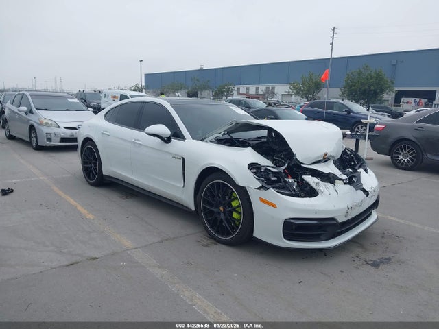 2022 PORSCHE PANAMERA E-HYBRID WP0AE2A7XNL125042 Photo 0