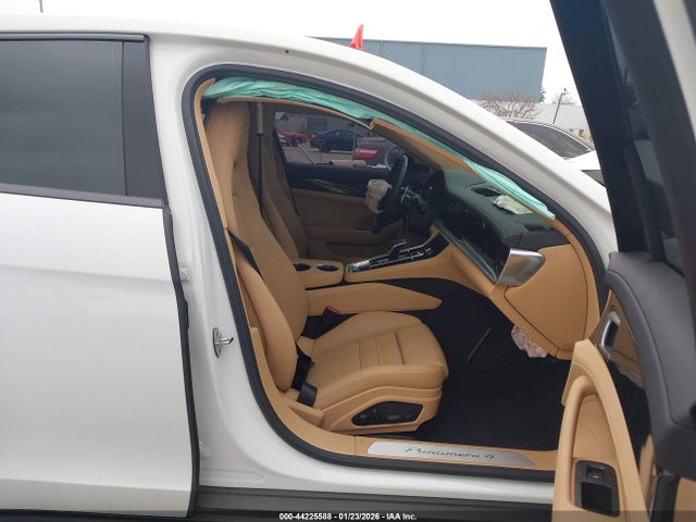 2022 PORSCHE PANAMERA E-HYBRID WP0AE2A7XNL125042 Photo 4