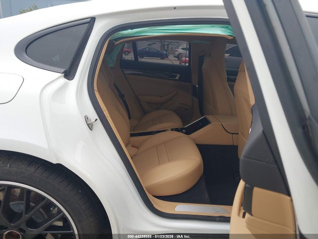 2022 PORSCHE PANAMERA E-HYBRID WP0AE2A7XNL125042 Photo 7