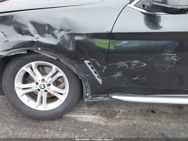 Продаж на аукціоні авто 2019 Bmw X3 Sdrive30i, vin: 5UXTR7C52KLR51626, номер лоту: 44225590