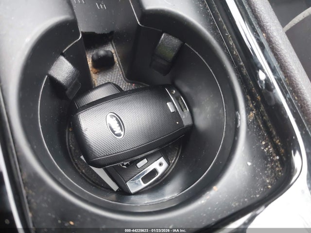 KNDME5C12F6029431 KIA Sedona Sx Luxury