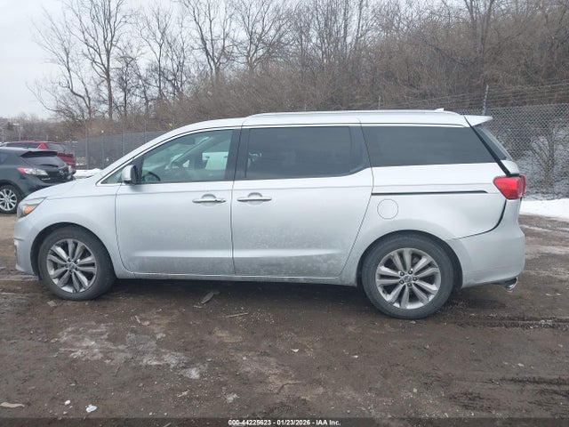 KNDME5C12F6029431 KIA Sedona Sx Luxury