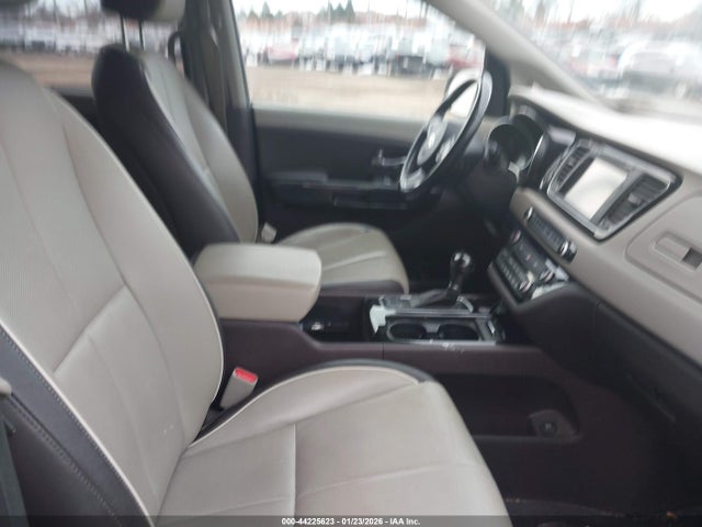 KNDME5C12F6029431 KIA Sedona Sx Luxury