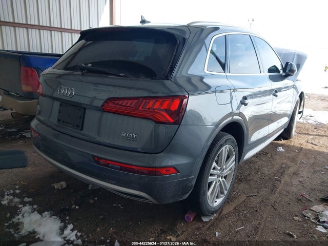 44225624 :رقم المزاد ، WA1BNAFY3J2166526 vin ، 2018 Audi Q5 2.0t Premium/2.0t Tech Premium مزاد بيع