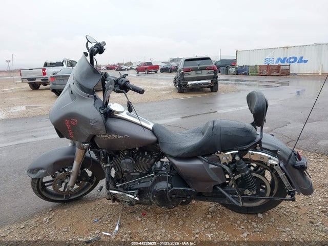 1HD1KRM12GB682334 Harley-Davidson Flhxs Street Glide Special