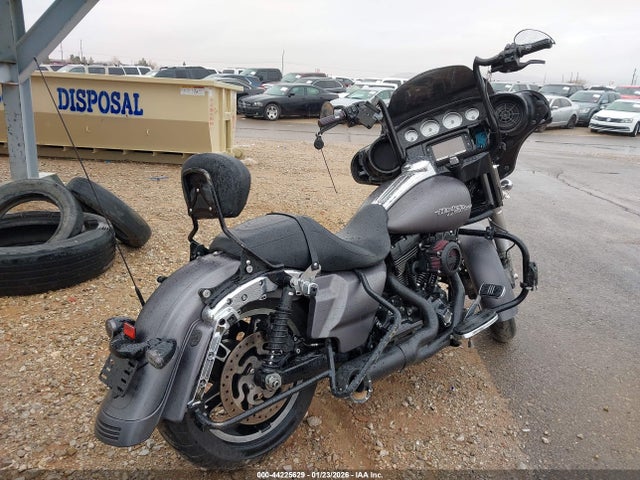 2016 HARLEY-DAVIDSON FLHXS 1HD1KRM12GB682334 Photo 3