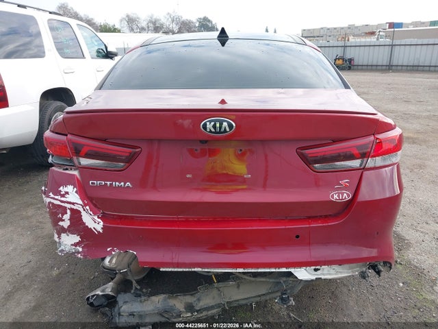 KIA Optima S 2019 5XXGT4L36KG282181 Image 17