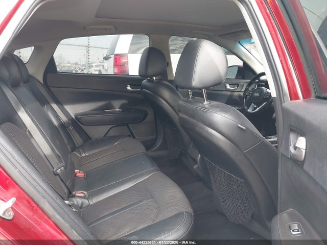 KIA Optima S 2019 5XXGT4L36KG282181 Image 8