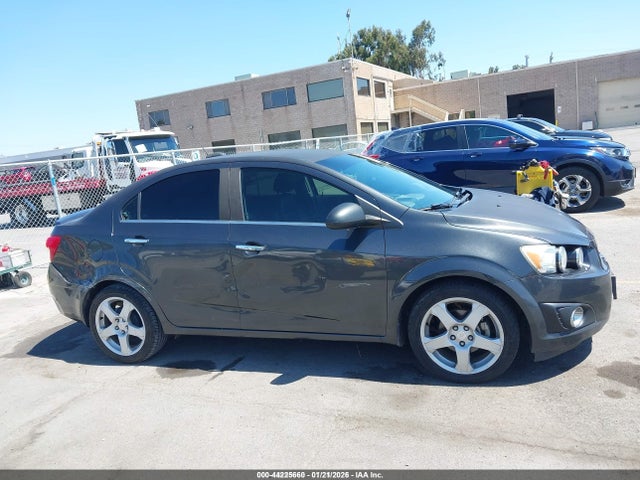1G1JE5SB6G4140874 Chevrolet Sonic Ltz Auto