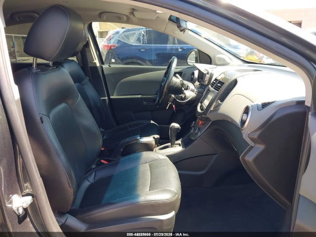 1G1JE5SB6G4140874 Chevrolet Sonic Ltz Auto