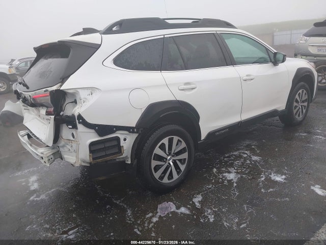 4S4BTACC0R3116334 Subaru Outback Premium