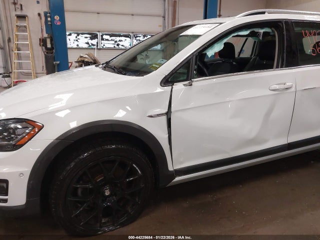 Продаж на аукціоні авто 2019 Volkswagen Golf Alltrack Tsi S/tsi Se/tsi Sel, vin: 3VWM17AU4KM522474, номер лоту: 44225684