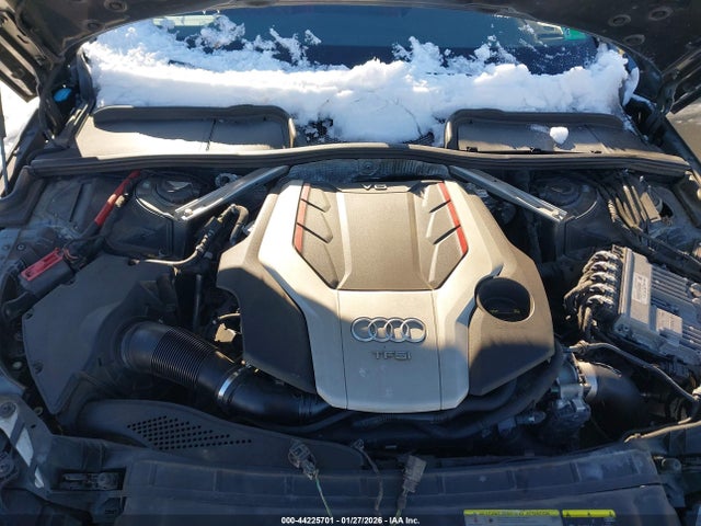 2018 AUDI S4 WAUB4AF4XJA120068 Photo 9